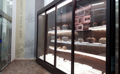  width: 100%; height : 150px