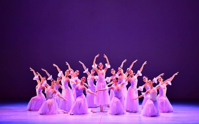  width: 100%; height : 150px