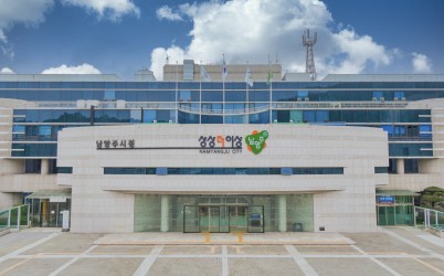  width: 100%; height : 150px
