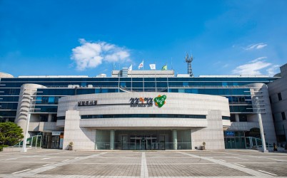  width: 100%; height : 150px